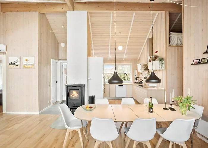 M175-vaeggerlose-stolt-henriksvej-60