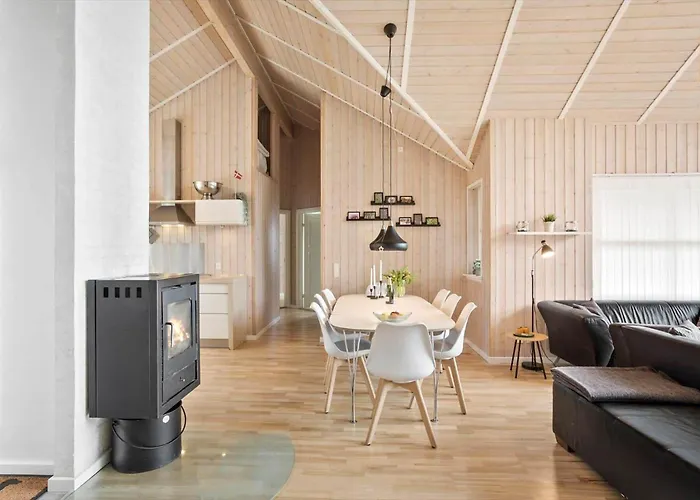 M175-vaeggerlose-stolt-henriksvej-60 *